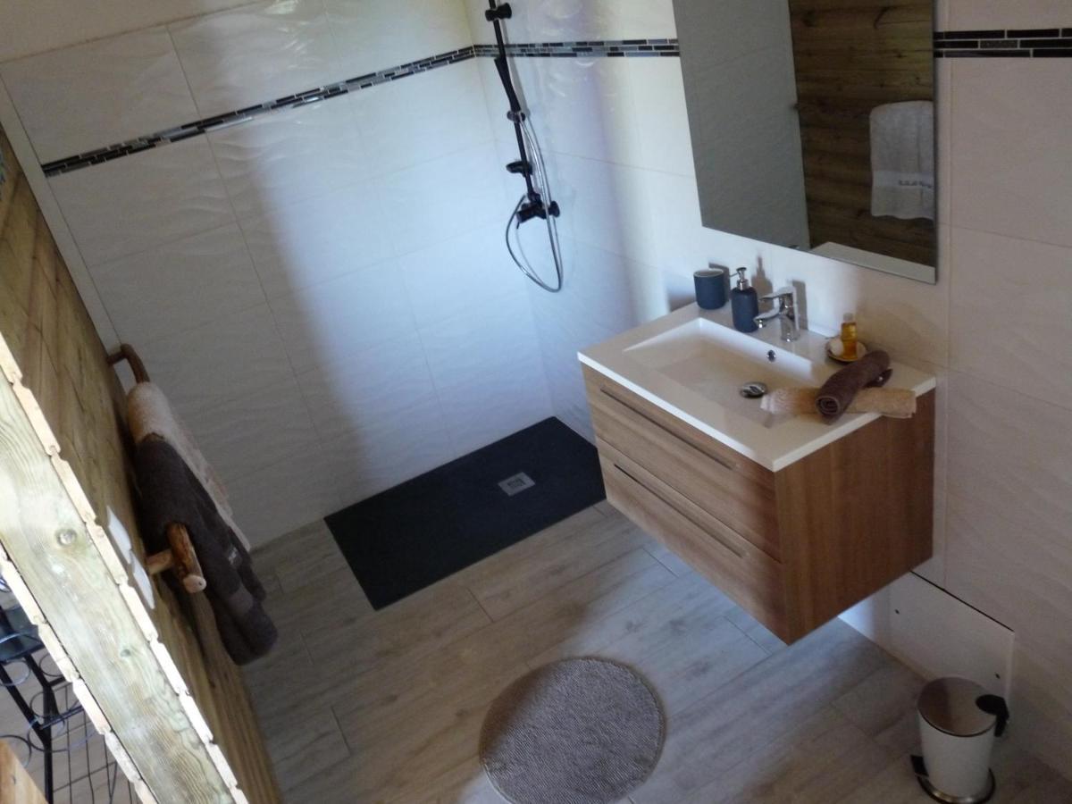 Bungalow La Tortue Bleue Буянт Екстер'єр фото